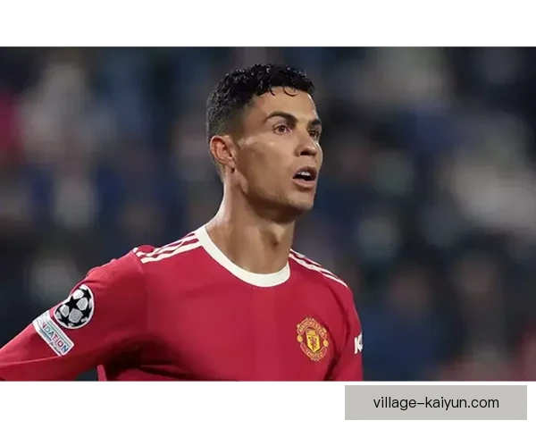 诺伊尔联赛扑救数据持续提升，状态回暖引人关注